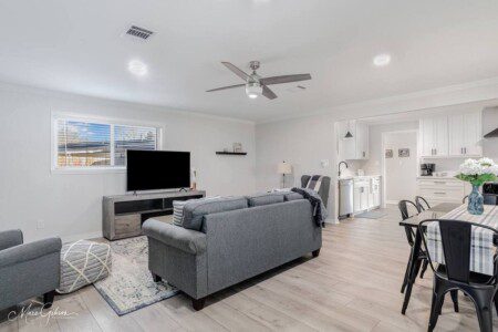 33ce75d8 cd00 4ed3 b207 c850d9029bb5